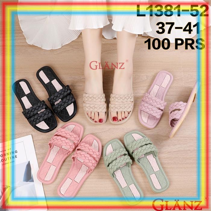 Harga Murah L1381-52 Sandal Slop Kerut Kepang Dua Wanita Glanz Sendal Selop Cewek Karet Kotak Catur 