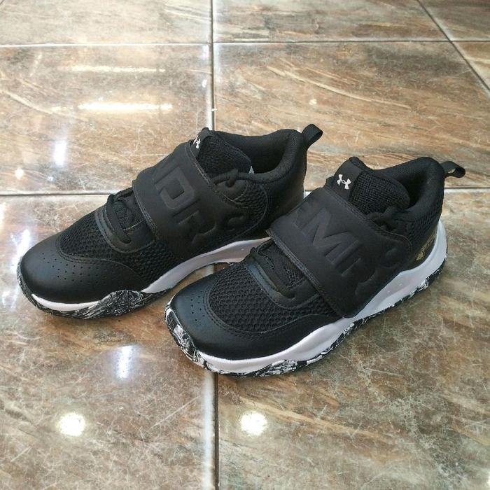Sepatu Unisex Under Kids Grade School Zone Basketball Size 38 Authentic