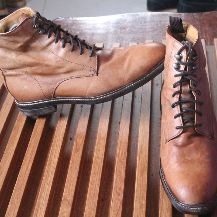Sepatu Chukka Boot middle kulit keren"Cole haan" upper kulit asli outsole kokoh. size 43,5 ,insole 2
