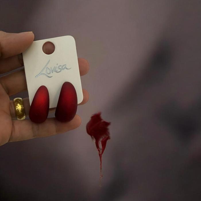 Lovisa AKSESORIS Anting Merah Ori from KL Elegan dan Trendy untuk Tampilan Anda