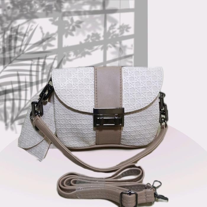 TAS SELEMPANG WANITA DUA RUANG BISA TENTENG BAHAN KULIT MINISO ANTI MELOTOK