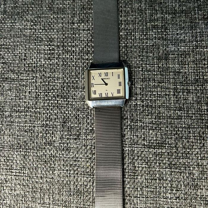 Seiko Chariot 2220-3172 Roman Dial