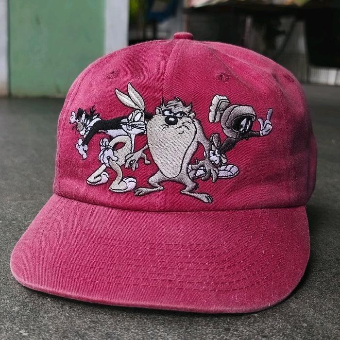 Topi Vintage 1999 Looney Tunes Thats All Folks bugs taz sylvester marvin Adjustable Hat Used good co