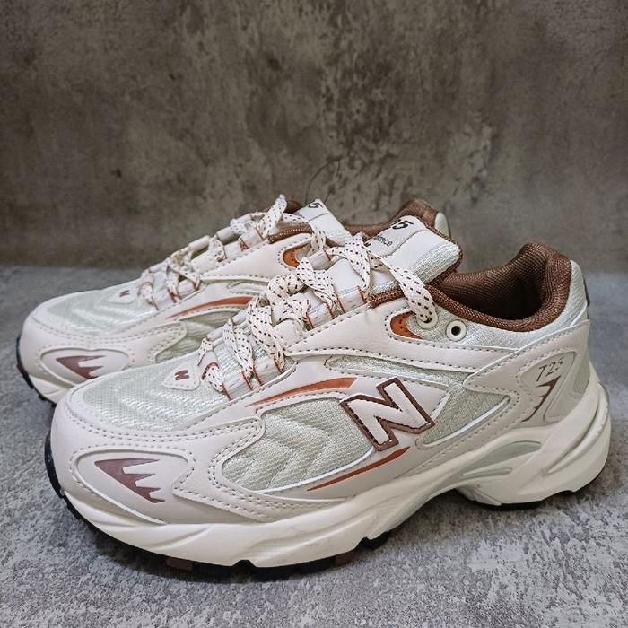 New Balance 725 Ladies Size 36