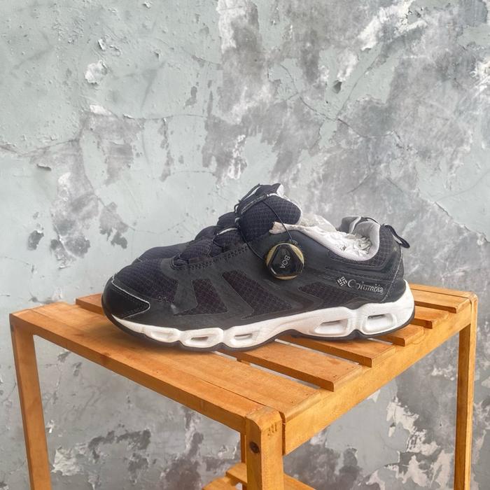 Sepatu outdoor hiking Trail run Columbia BOA System 40,5