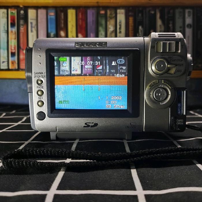 HANDYCAM DIGITAL VIEWCAM SHARP VL-NZ100 MINI DV