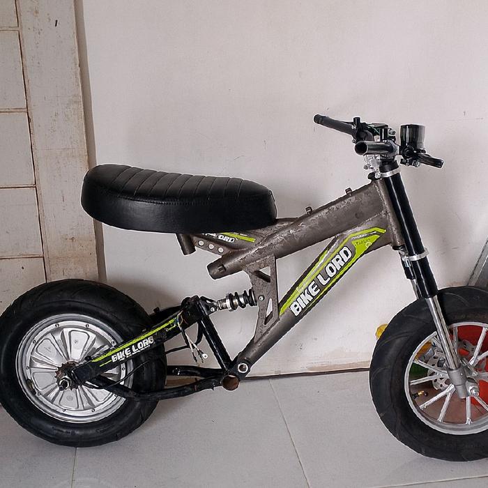 proyek motor listrik. sasis bmx, motor listrik dinamo 650 watt. velg depan cakram