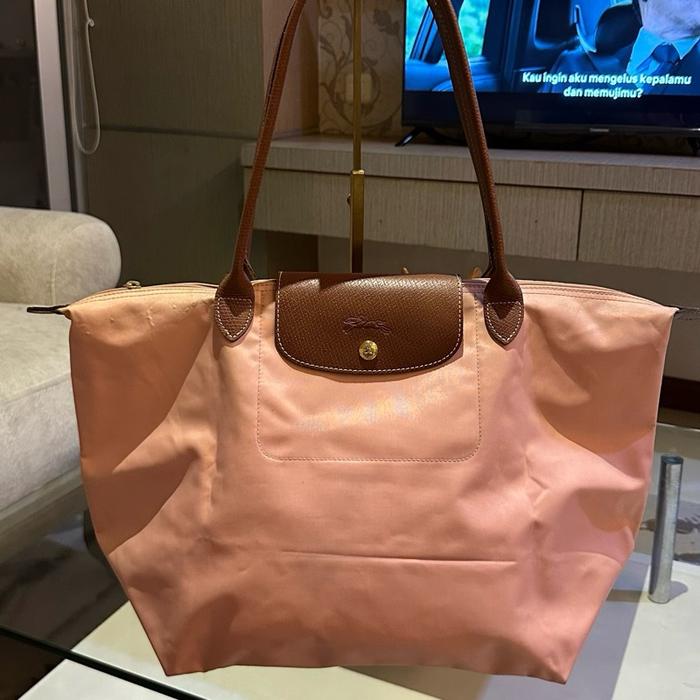 Preloved Longchamp classic LLh original