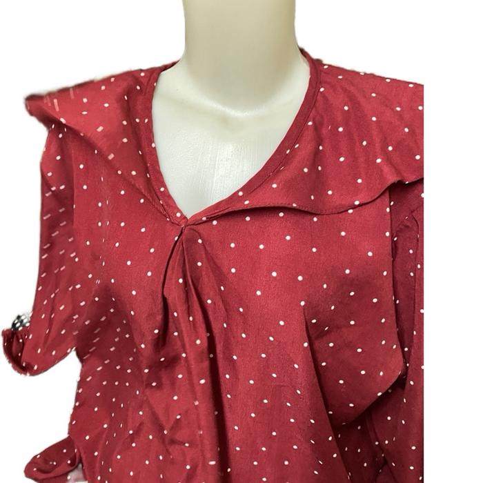 Blus Wanita Merah Polkadot dengan Ruffle dan Tie Front - Desain Elegan untuk Tampilan Menarik