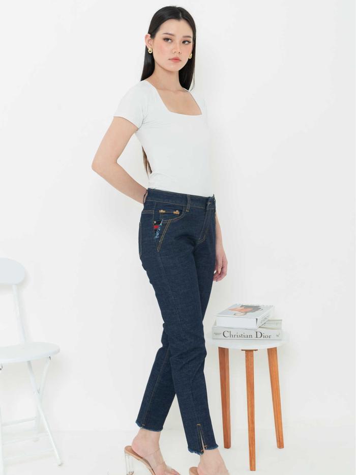 ** 2023 - Celana Jeans 7/9 S302 (Js)
