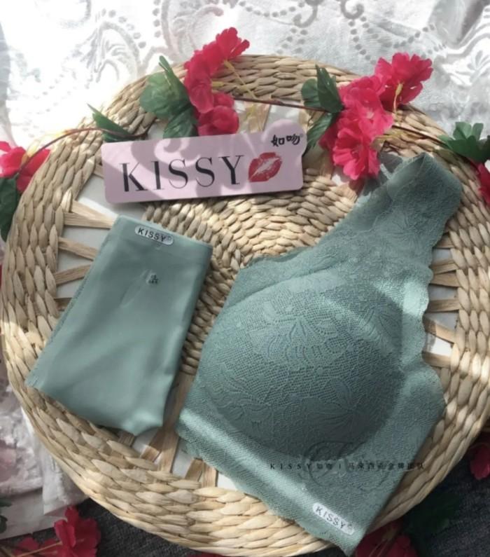 Kissy Bra Lingerie Lace / Renda