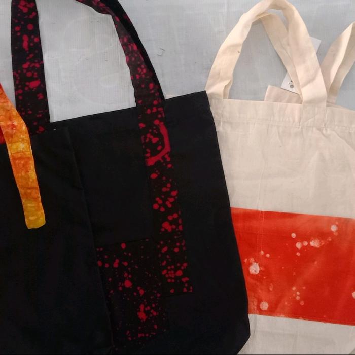 Totebag atau tas Khas SMKN 4 MADIUN bahan Belacu, Nagata, & Katun