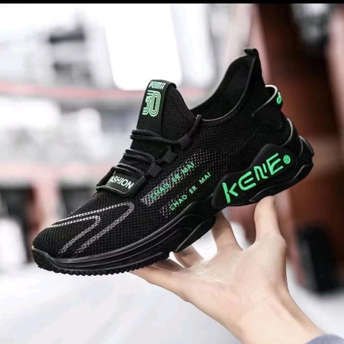 sepatu sneakers pria sp11