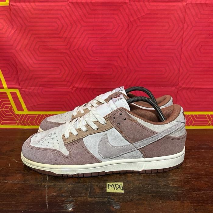 Sepatu second branded nike sb low medium curry size 42