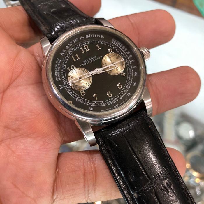 A Lange and Sohne Jam Tangan Klasik Vintage Quartz Siap Pakai Normal dengan Tali Kulit Hitam dan Des