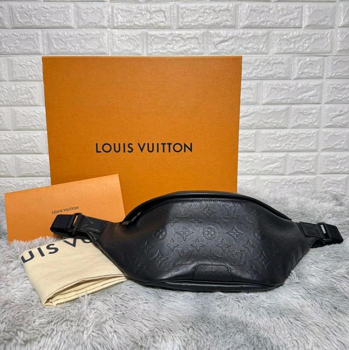 LV Bumbag Discovery Monogram Black Leather M44388 Original