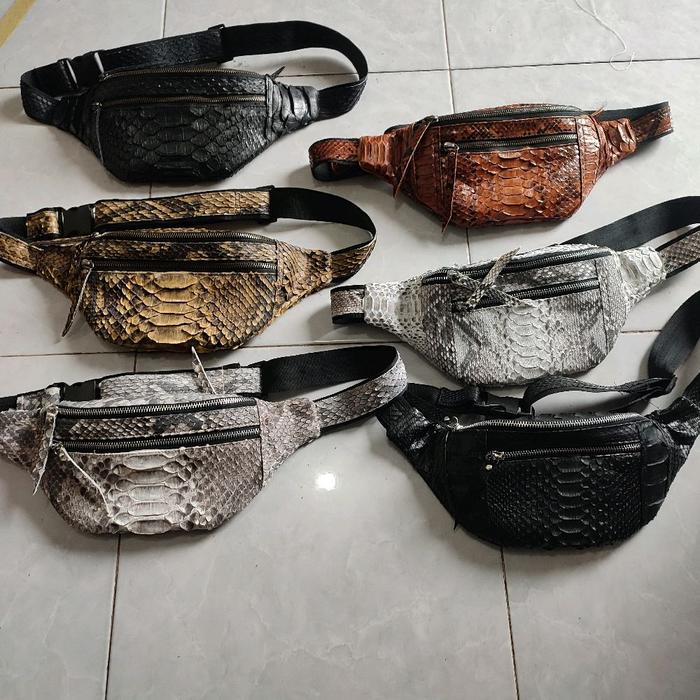 Tas selempang kulit ular piton
