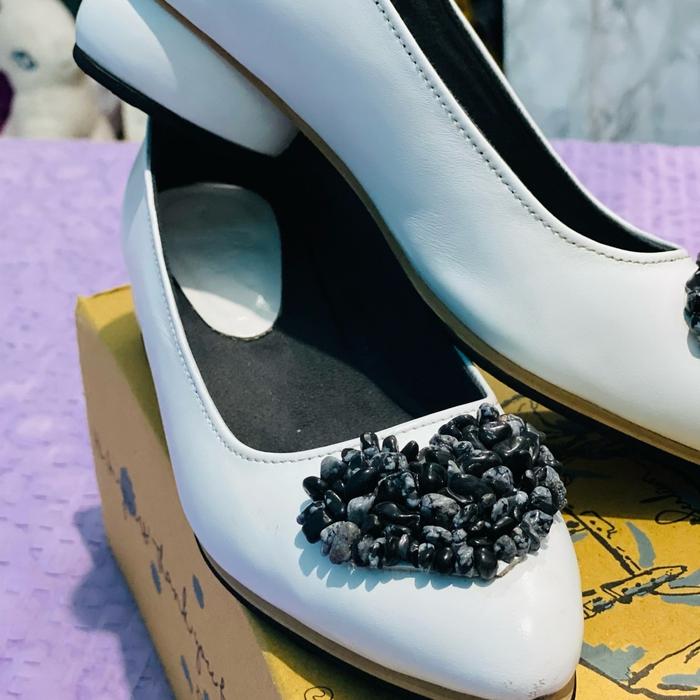 Sepatu wanita sepatu untuk kerja sepatu untuk nongki dan santai. serlium terbuat dari kulit sapi asl