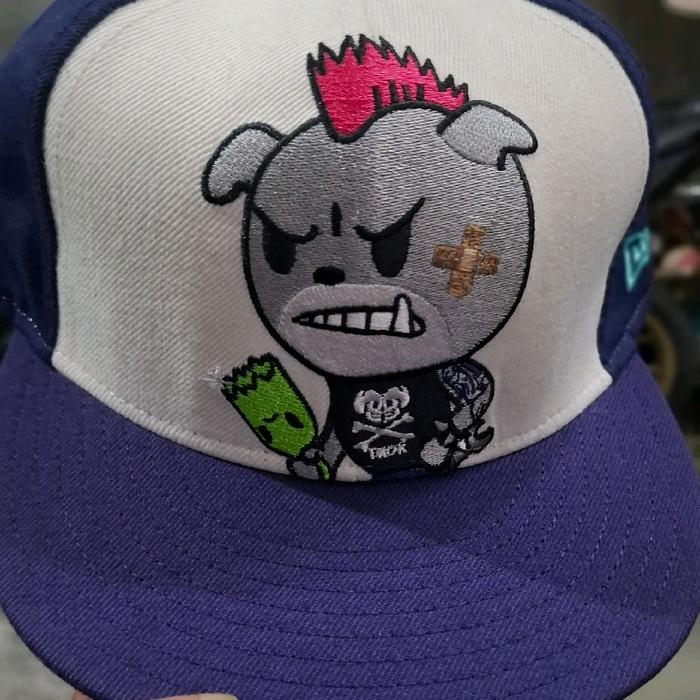 TKDK Topi 59 fifty new era 738 dengan Desain Karakter Unik dan Warna Biru Putih