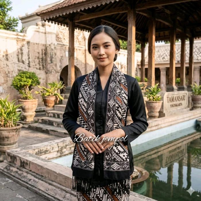syal batik halus parang hitam