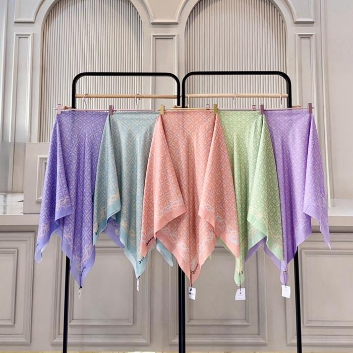 Chain Series Bay 1 get 1 by Journey Scarves