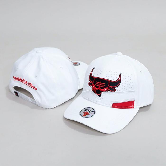 【CKZ】 TOPI BULLS BANTENG CHICAGO PRIA WANITA / BASEBALL CAP MITCHELL AND NESS SPORT FASHION GOLF Bur