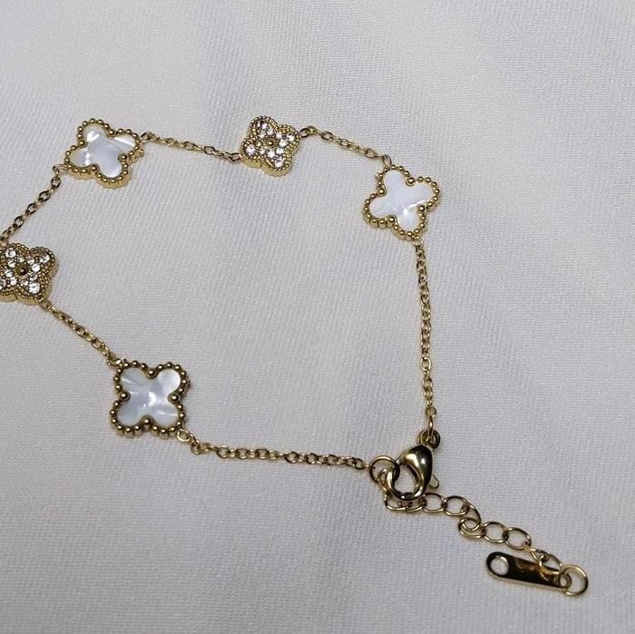 Gelang titanium kombinasi ,anti gatal alergi aman untuk kulit sensitif (aman parfum sabun dan body l