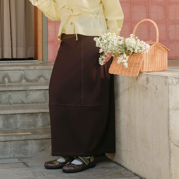 HOS x ADIVA SELSA - Blume Barrel Skirt - Rok Wanita - Rok Barrel - Rok Midi