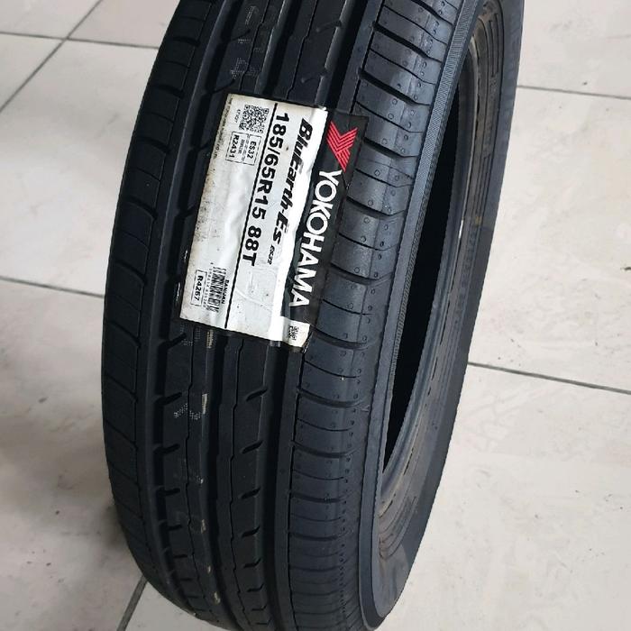 YOKOHAMA Ban Mobil BlueEarth ES 185/65R15 88T Kualitas Terbaik untuk Keamanan dan Kenyamanan Berkend