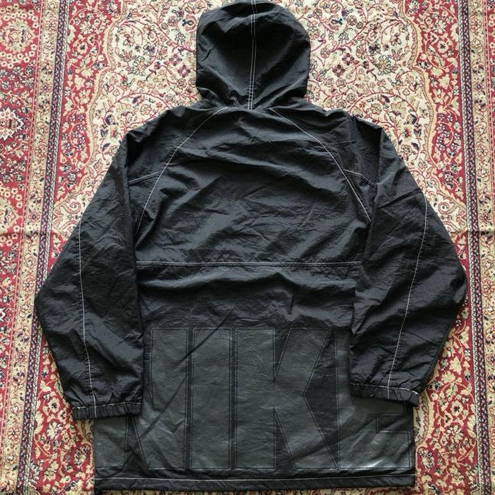 Jaket Vintage Nike big logo windbreaker jacket Casual nike big logo i119