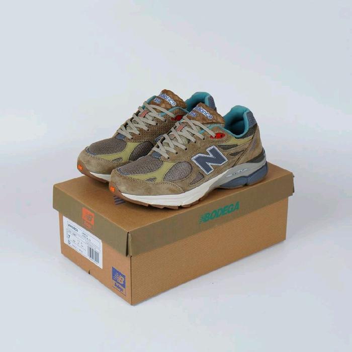 Sepatu New Balance 990 V3 X Bodega