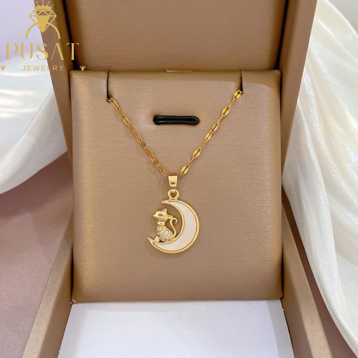 PJ K414 Kalung Titanium Wanita Liontin Bulan Gold