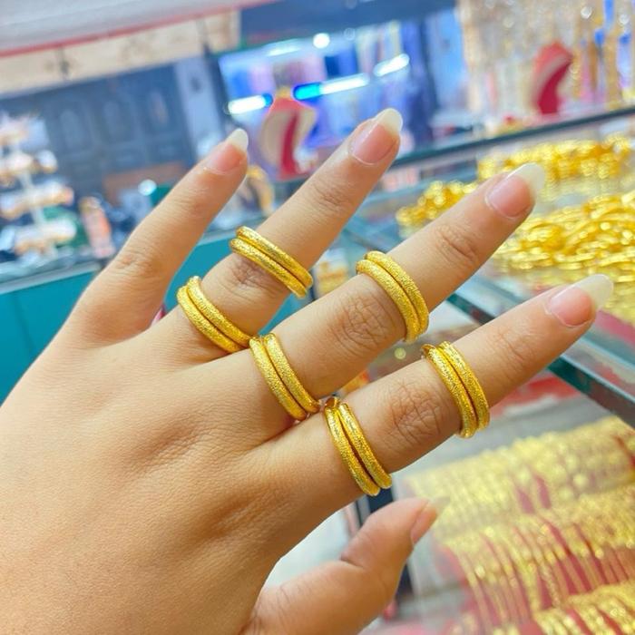 Cincin Emas Crum Kristal Asli Aceh mewah Versi 1,5 Mayam