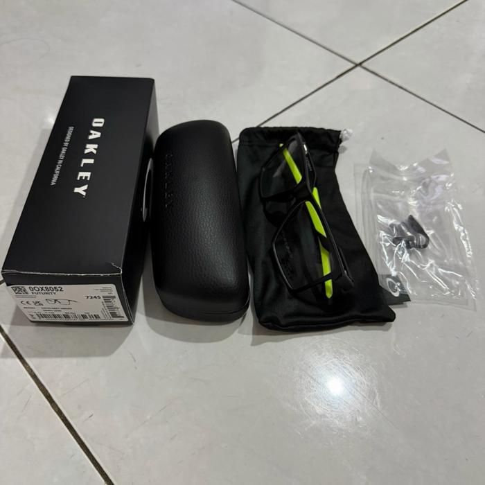 Frame Kacamata Minus Oakley Futurity RX Satin Grey Smoke Original