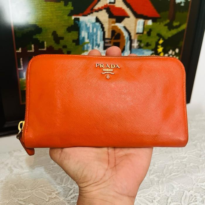 Dompet Long Wallet Prada Saffiano - Bekas Second Preloved Original Authentic