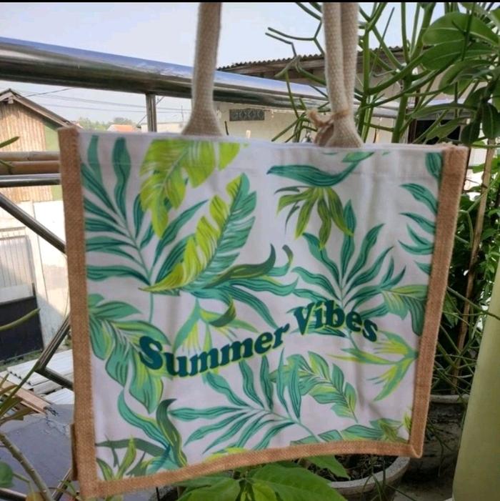 MINISO TOTE BAG / SHOPPING BAG