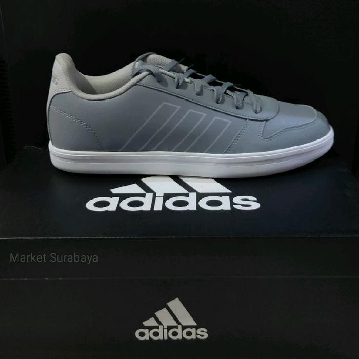 sepatu sneakers adidas skateboarding original