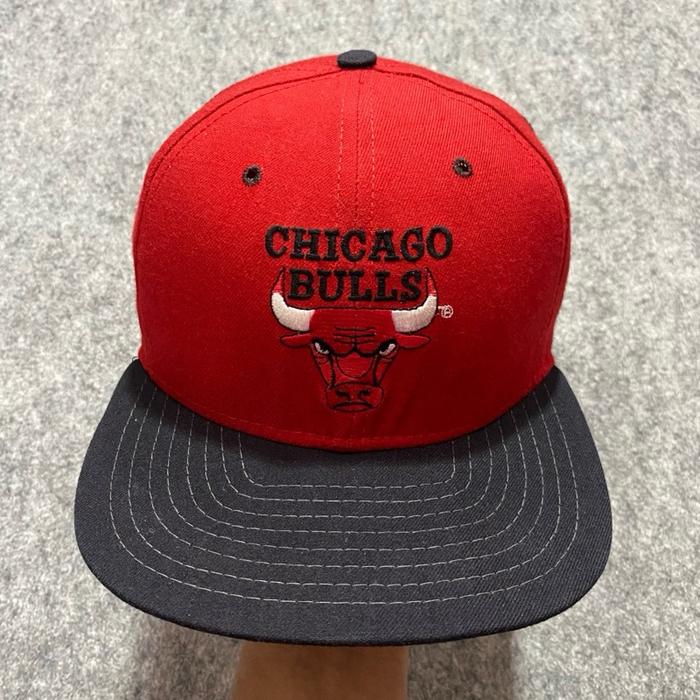 Vintage New era promodel chicago bulls