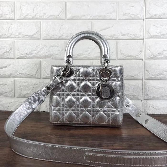 PRELOVED LADY DIOR SILVER PIN 2017 SUDAH TRANSFER 5JT