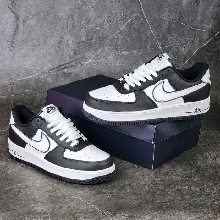 AF 1 LOW 07 LV8 PANDA BLACK WHITE 100% BNIB