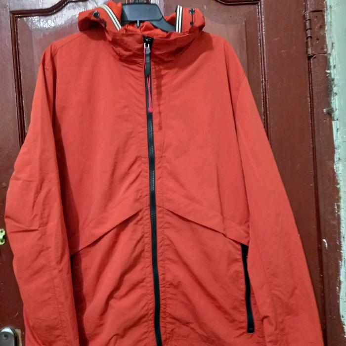 jaket parasut s.oliver  Santai