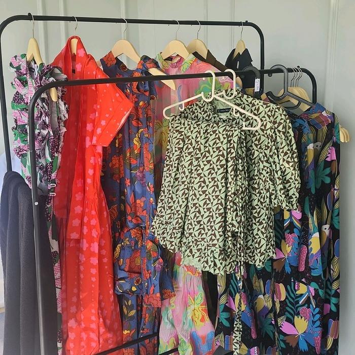 Barang Preloved Lemari Eline