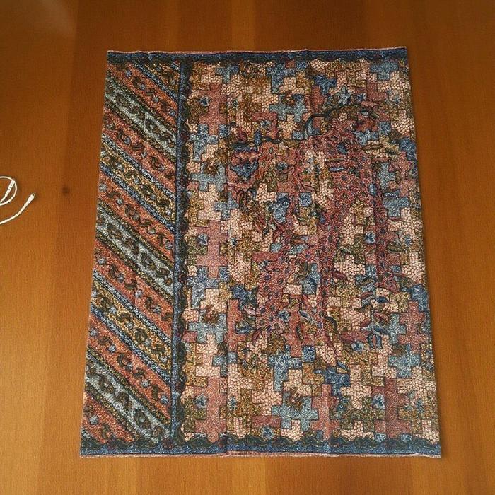 Sarung batik halus motif setorjoan cap ( KELADI HITAM ) Katun dewasa