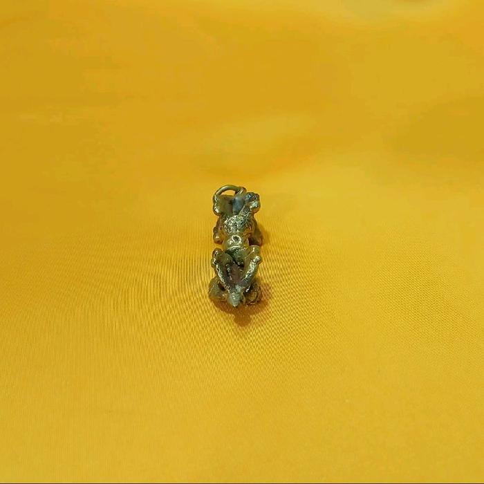 Liontin Vajra 4 kaki 4 cm - Berat 7 gram - Nepal