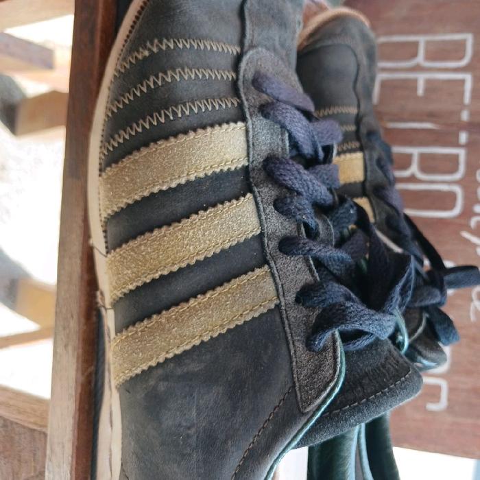 Sepatu Casual Adidas Second