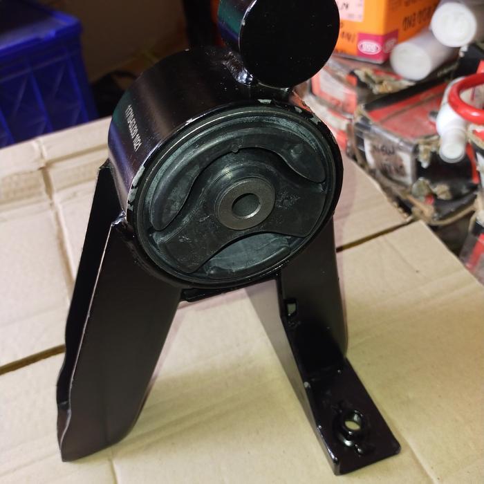 engine mounting dudukan mesin Suzuki Swift 2008-2010 belakang R1