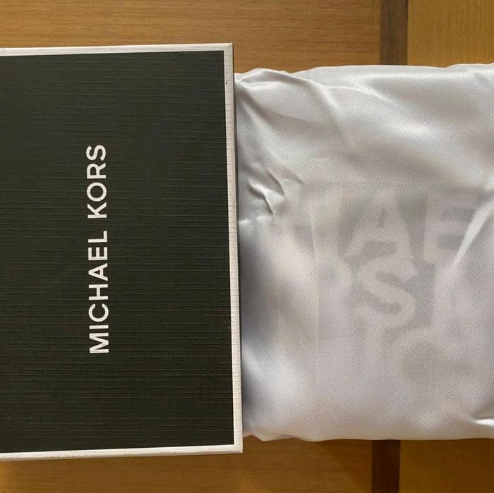 Michael Kors Wallet Pria Brand New BNIB