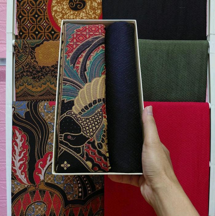 Kain batik katun dobby.batik katun dobby halus.batik tulis.batik dobby