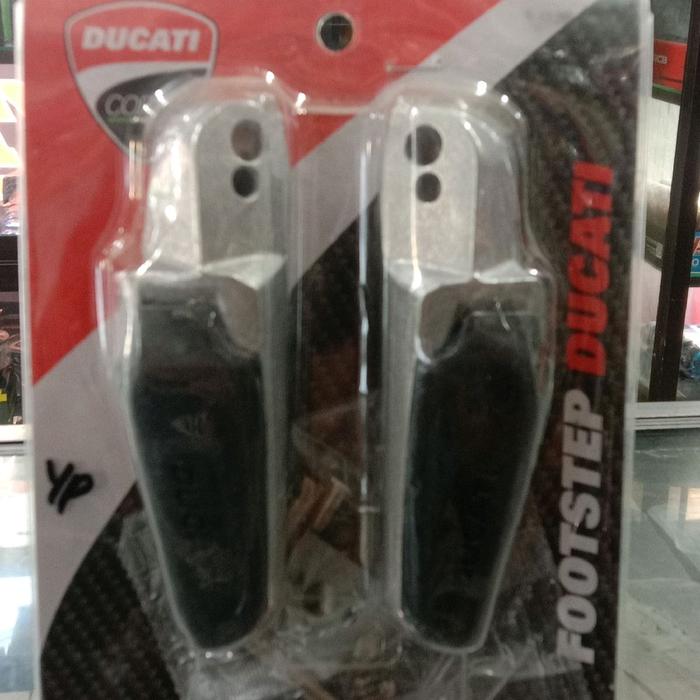 POSTEP BELAKANG DUCATI UNIVERSAL Motor