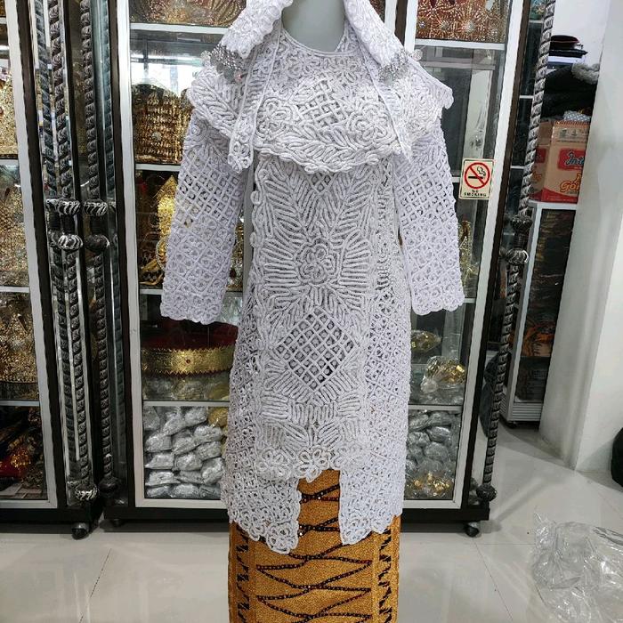 baju sulam usus pengantin set